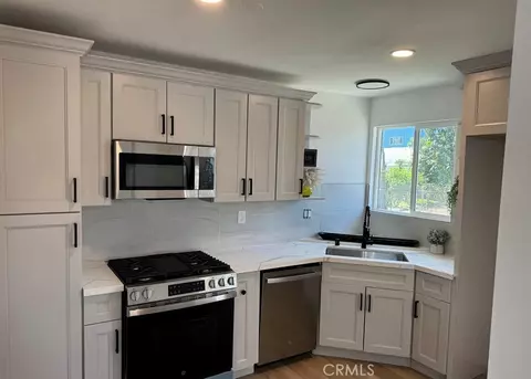 16229 Hunter St, Fontana, CA 92335
