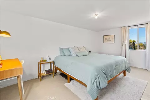 Bedroom - 60611 Birdie Ln, Landers, CA 92285 photo 6 of 6