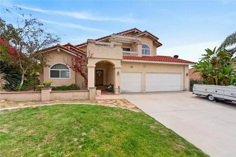 Exterior - 6953 Dover Ct, Highland, CA 92346 photo 4 of 6