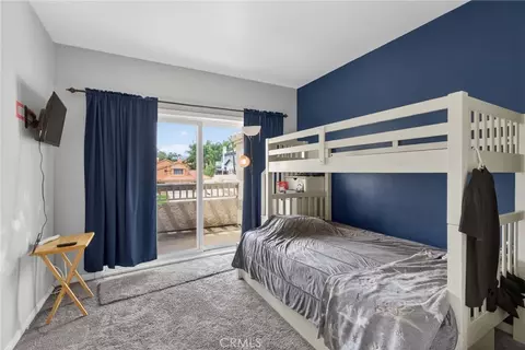 Bedroom - 6953 Dover Ct, Highland, CA 92346 photo 1 of 3