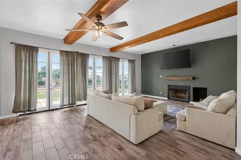 Living - 6953 Dover Ct, Highland, CA 92346 photo 7 of 8