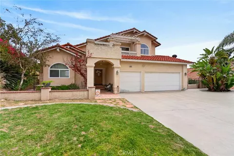 Exterior - 6953 Dover Ct, Highland, CA 92346 photo 5 of 6