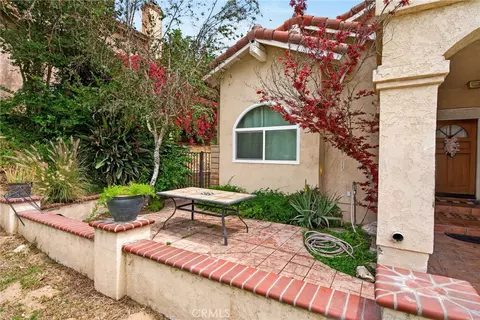 Exterior - 6953 Dover Ct, Highland, CA 92346 photo 3 of 6