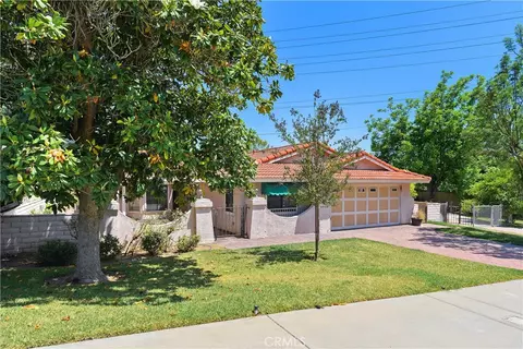 3330 Highcliff, Riverside, CA 92506