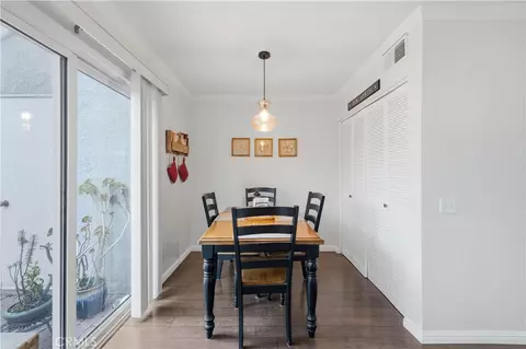 Dining - 53 Thicket #38, Irvine, CA 92614 photo 2 of 4