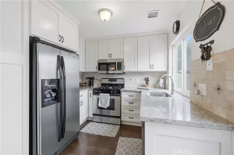 Kitchen - 53 Thicket #38, Irvine, CA 92614 photo 3 of 4