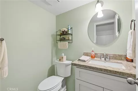Bath - 53 Thicket #38, Irvine, CA 92614 photo 1 of 3