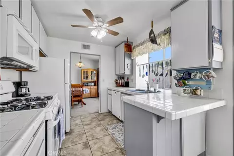 Kitchen - 12356 Thistle Dr, Rancho Cucamonga, CA 91739 photo 1 of 3