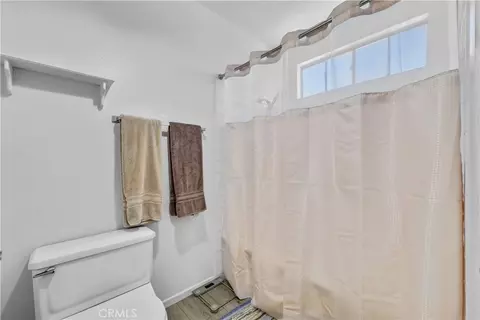 Bath - 12356 Thistle Dr, Rancho Cucamonga, CA 91739 photo 4 of 4