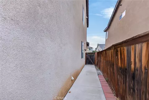 Entry Way - 3908 Bluff, Perris, CA 92571 photo 8 of 8