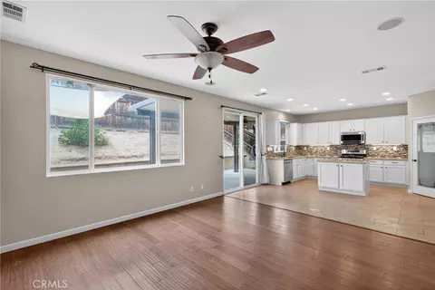 Living - 3908 Bluff, Perris, CA 92571 photo 5 of 6