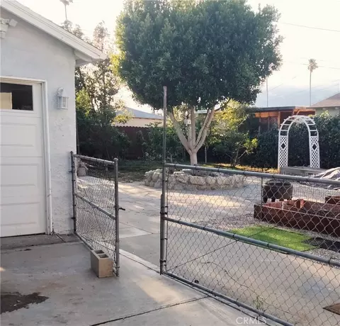 Exterior - 8258 Madrona Dr, Fontana, CA 92335 photo 4 of 11