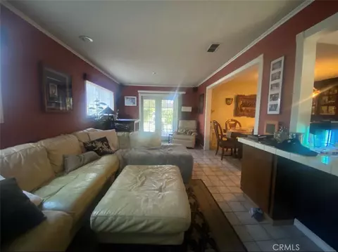 275 W Shadwell, Carson, CA 90745 photo 4