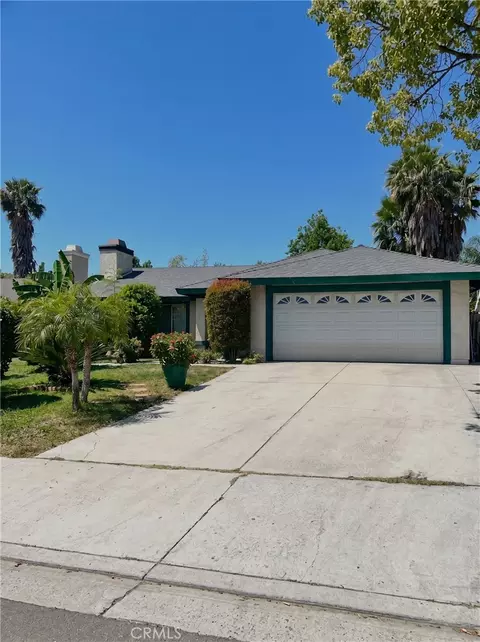 5242 La Salle, Riverside, CA 92505
