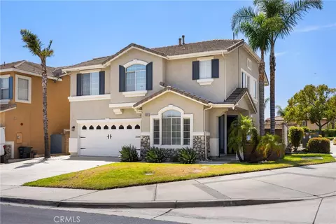 5832 Pine Vly, Fontana, CA 92336