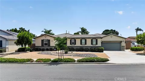 Exterior - 16560 Sol Ave, Riverside, CA 92503 photo 3 of 8