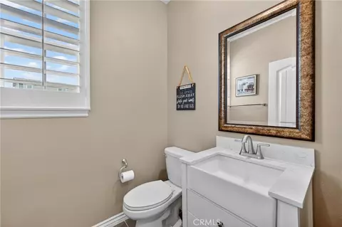 Bath - 16560 Sol Ave, Riverside, CA 92503 photo 1 of 3
