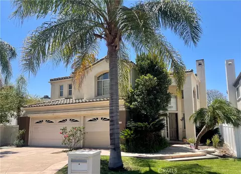 1050 Ginger Cir, Corona, CA 92879