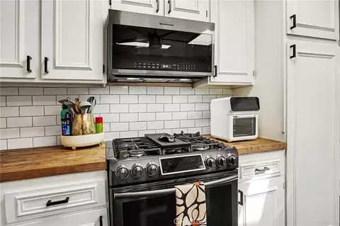 Kitchen - 1815 Granada Dr, Concord, CA 94519 photo 4 of 4