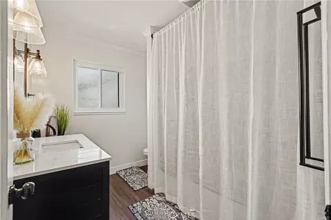Bath - 1815 Granada Dr, Concord, CA 94519 photo 1 of 2
