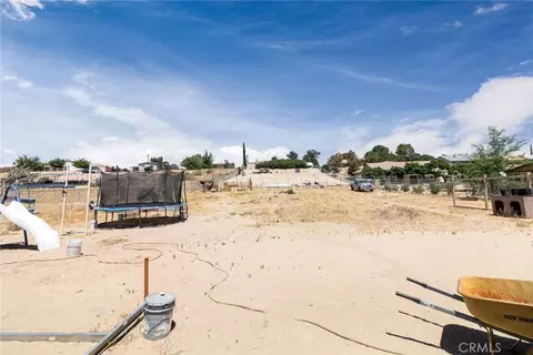 View/Area - 18936 Rocksprings, Hesperia, CA 92345 photo 1 of 1