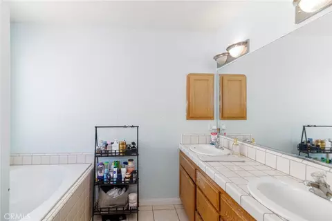 Bath - 18936 Rocksprings, Hesperia, CA 92345 photo 2 of 3