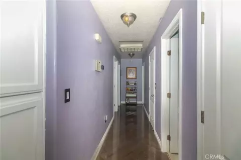 Entry Way - 18936 Rocksprings, Hesperia, CA 92345 photo 3 of 3