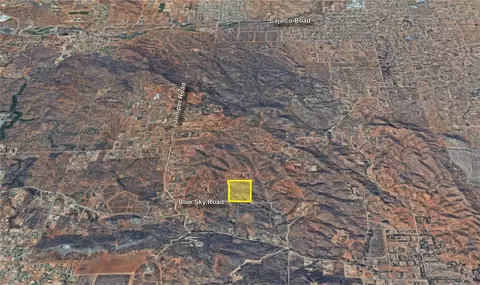 3 Blue Sky Rd, Perris, CA 92570 photo 2
