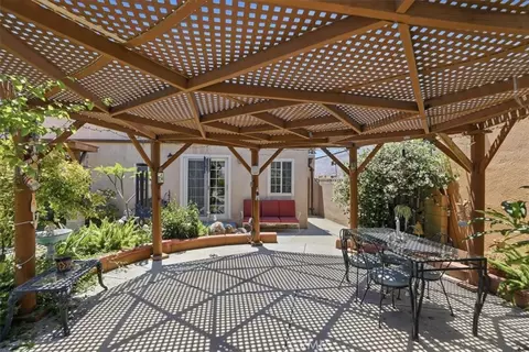 Exterior - 2041 Blenheim, Riverside, CA 92507 photo 11 of 19