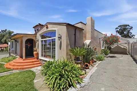 Exterior - 2041 Blenheim, Riverside, CA 92507 photo 4 of 19
