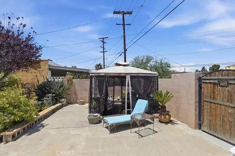 Exterior - 2041 Blenheim, Riverside, CA 92507 photo 16 of 19