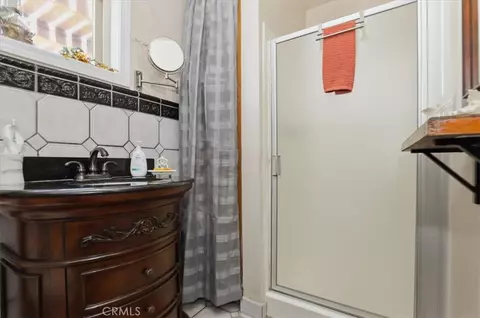 Bath - 2041 Blenheim, Riverside, CA 92507 photo 2 of 2