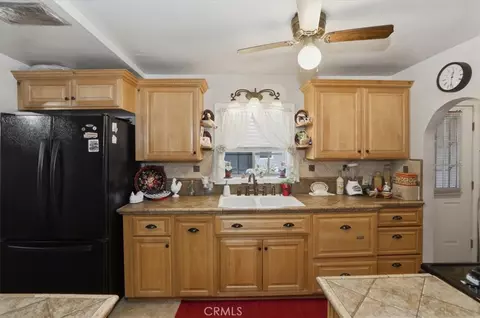 Kitchen - 2041 Blenheim, Riverside, CA 92507 photo 1 of 1