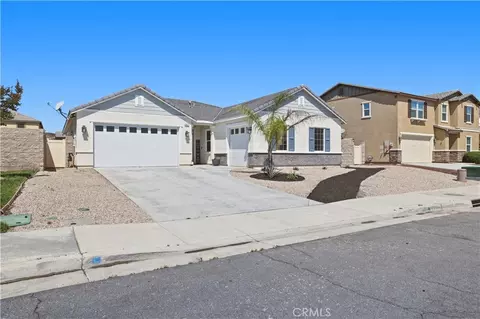 31577 Tudor Ct, Menifee, CA 92584