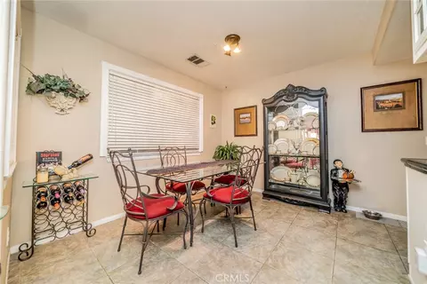 Dining - 12274 Mountain, Pinon Hills, CA 92372 photo 1 of 1