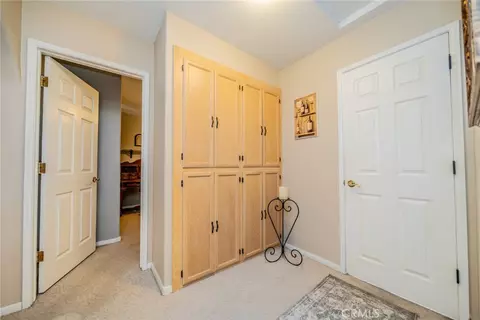 Entry Way - 12274 Mountain, Pinon Hills, CA 92372 photo 3 of 4