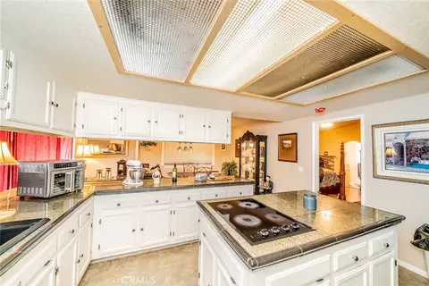 12274 Mountain, Pinon Hills, CA 92372 photo 31