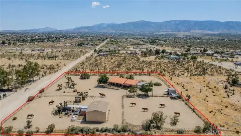 12274 Mountain, Pinon Hills, CA 92372 photo 3