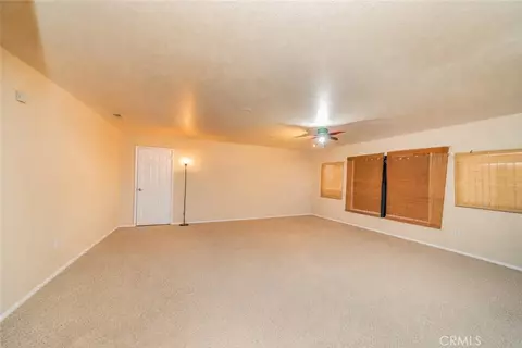 Living - 12274 Mountain, Pinon Hills, CA 92372 photo 4 of 5