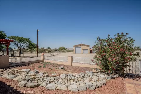 Exterior - 12274 Mountain, Pinon Hills, CA 92372 photo 3 of 11
