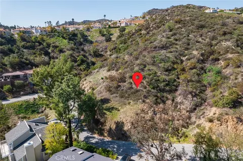 2745 Kennington Dr, Glendale, CA 91206 photo 13