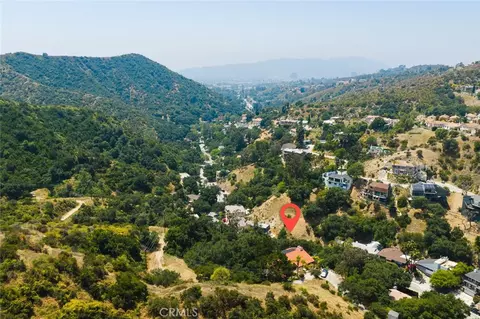 2589 E Chevy Chase Dr, Glendale, CA 91206 photo 9