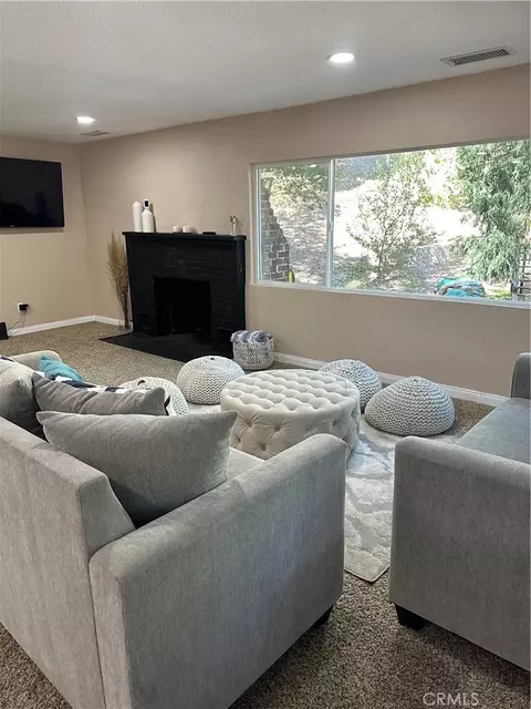Living - 518 Acacia, Crestline, CA 92325 photo 2 of 2