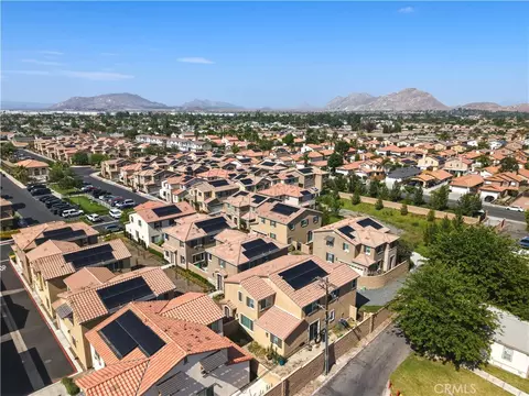 View/Area - 2242 Autumn Ct, Perris, CA 92571 photo 12 of 14