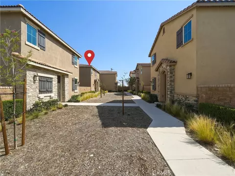 Exterior - 2242 Autumn Ct, Perris, CA 92571 photo 3 of 5