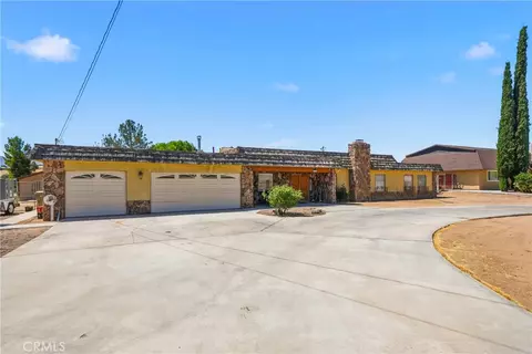 18621 Centennial St, Hesperia, CA 92345