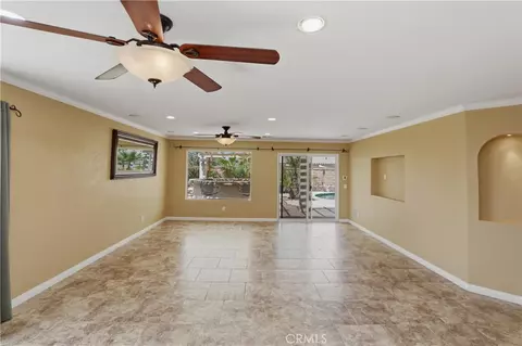 Living - 41425 Farmer Ct, Indio, CA 92203 photo 2 of 5