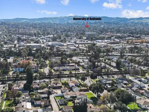 View/Area - 1002 Lombard Dr, Redlands, CA 92374 photo 1 of 9