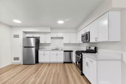 Kitchen - 1002 Lombard Dr, Redlands, CA 92374 photo 5 of 6