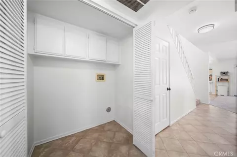 Entry Way - 9253 Sunridge, Riverside, CA 92508 photo 6 of 8